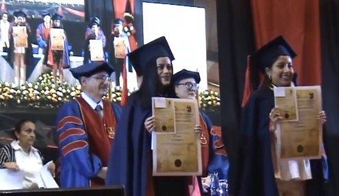 Investidura De Economista A Mi Elenita Simbaña Banegas En La EPN